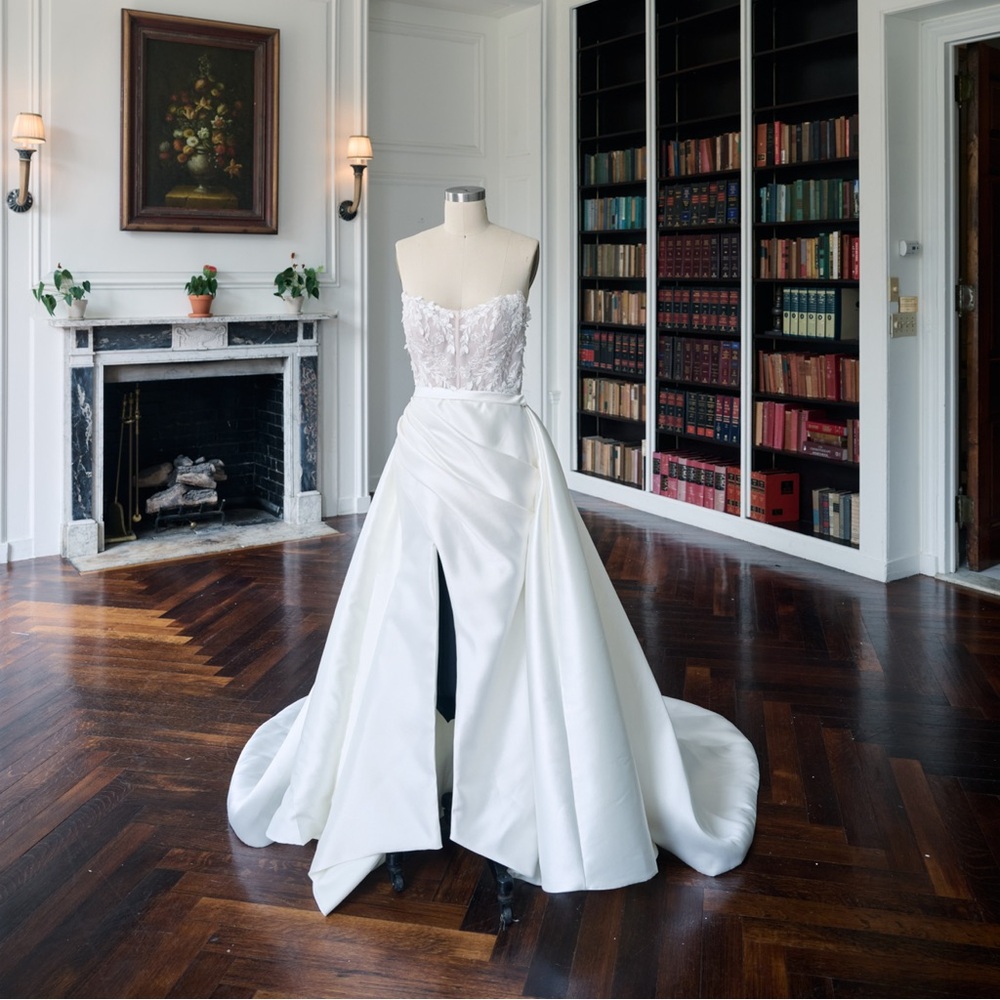 Rare Wedding Dress Gown Floral Corset and Satin Maggie Sottero
